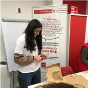 Profesora de clases de inglés y lengua para niños de primaria y secundaria